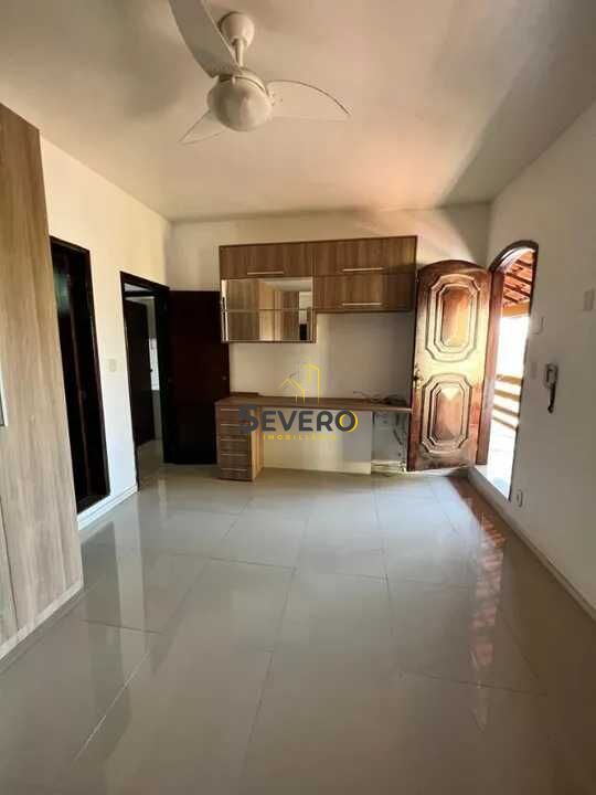 Casa à venda com 2 quartos, 320m² - Foto 5