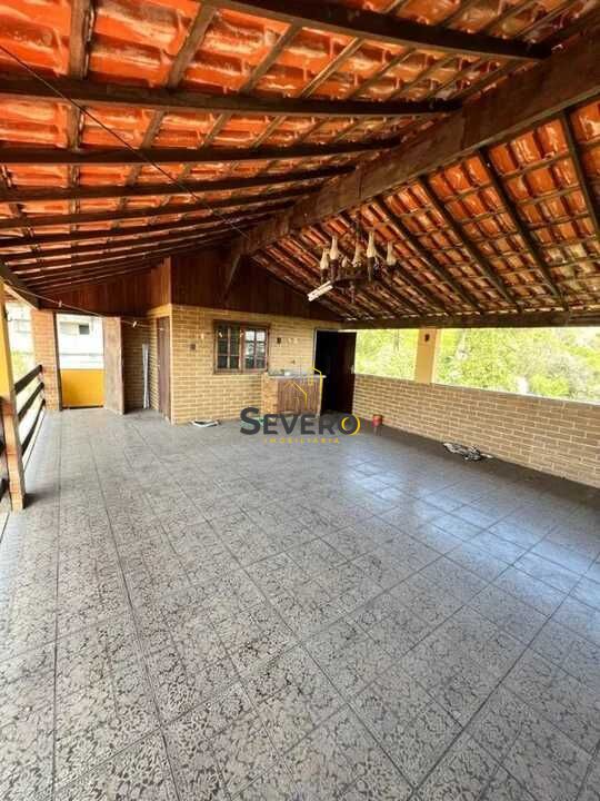 Casa à venda com 2 quartos, 320m² - Foto 15