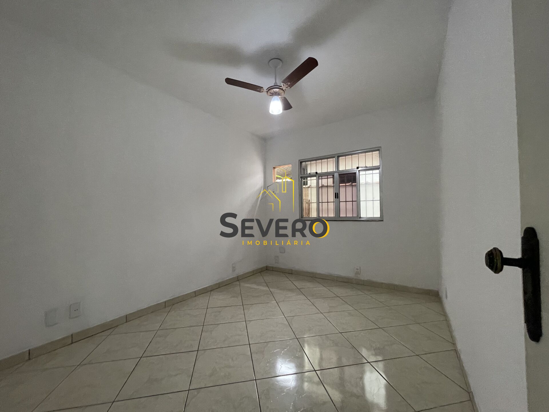 Casa à venda com 2 quartos, 114m² - Foto 31