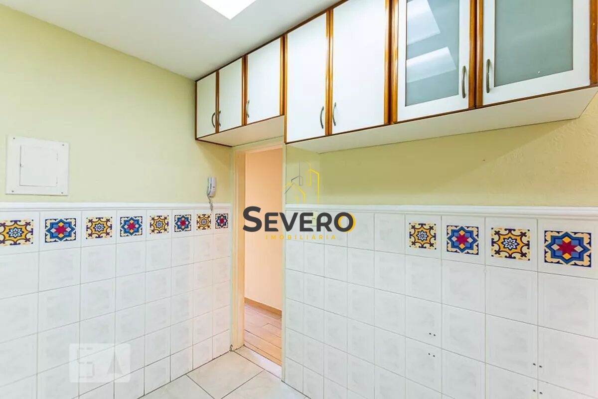 Apartamento à venda com 2 quartos, 70m² - Foto 15