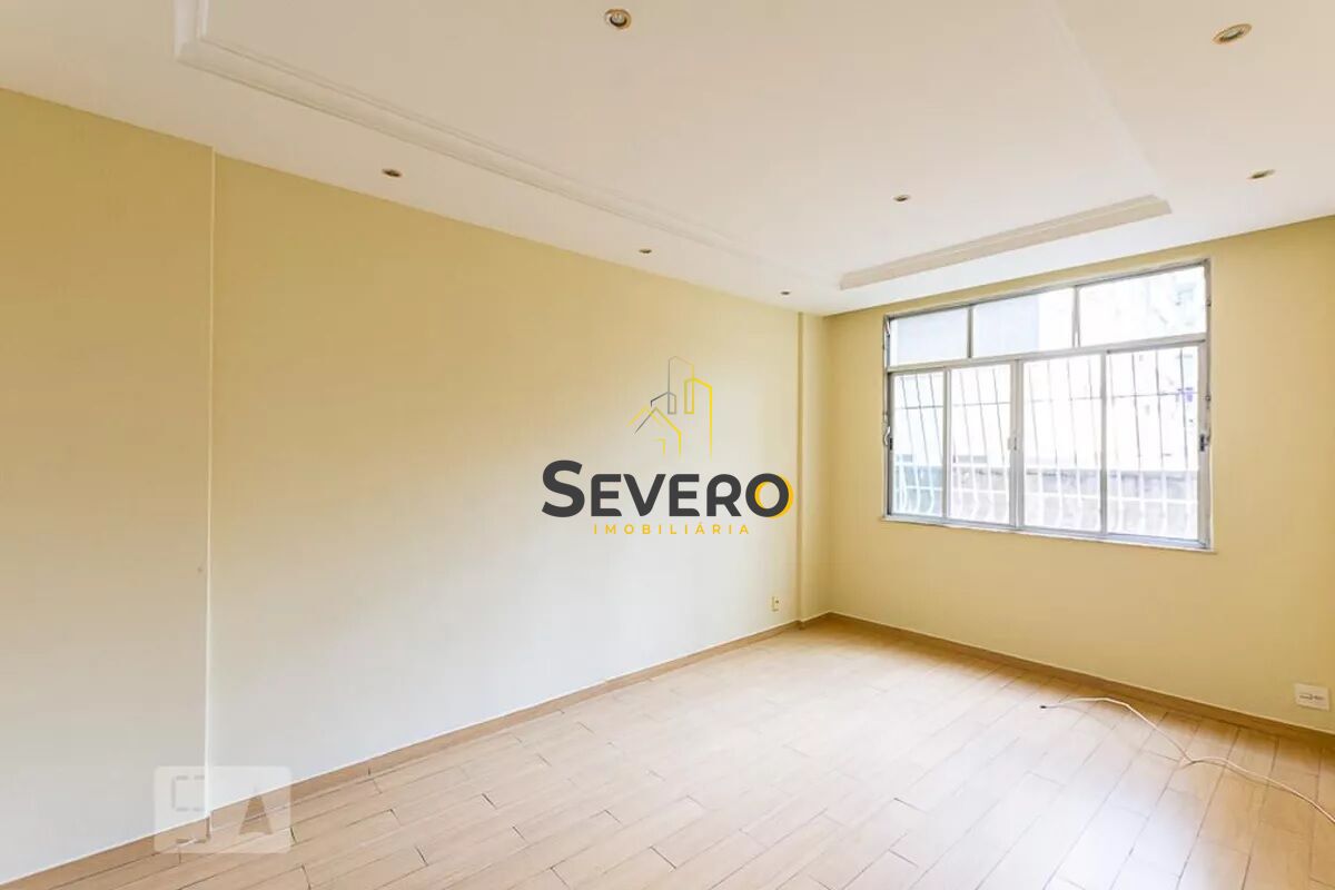 Apartamento à venda com 2 quartos, 70m² - Foto 1