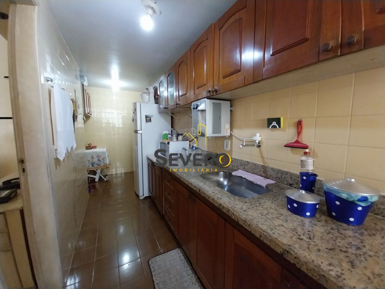 Apartamento à venda com 2 quartos, 80m² - Foto 23