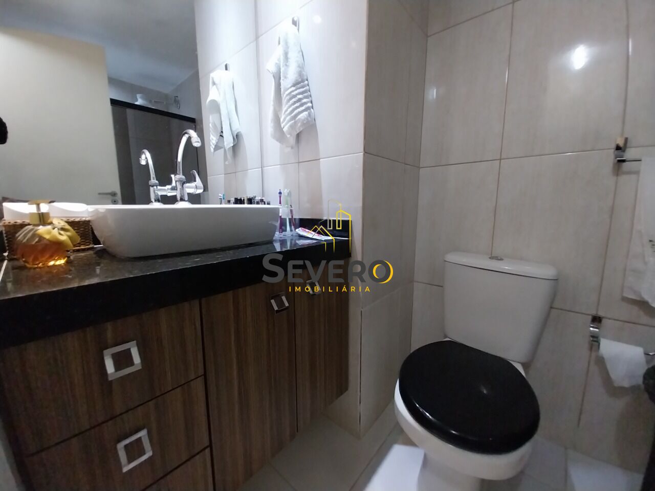 Apartamento à venda com 2 quartos, 80m² - Foto 17