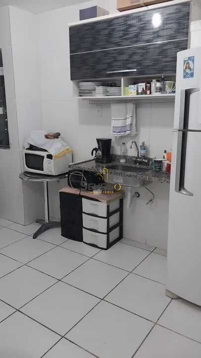 Apartamento à venda com 2 quartos, 67m² - Foto 3