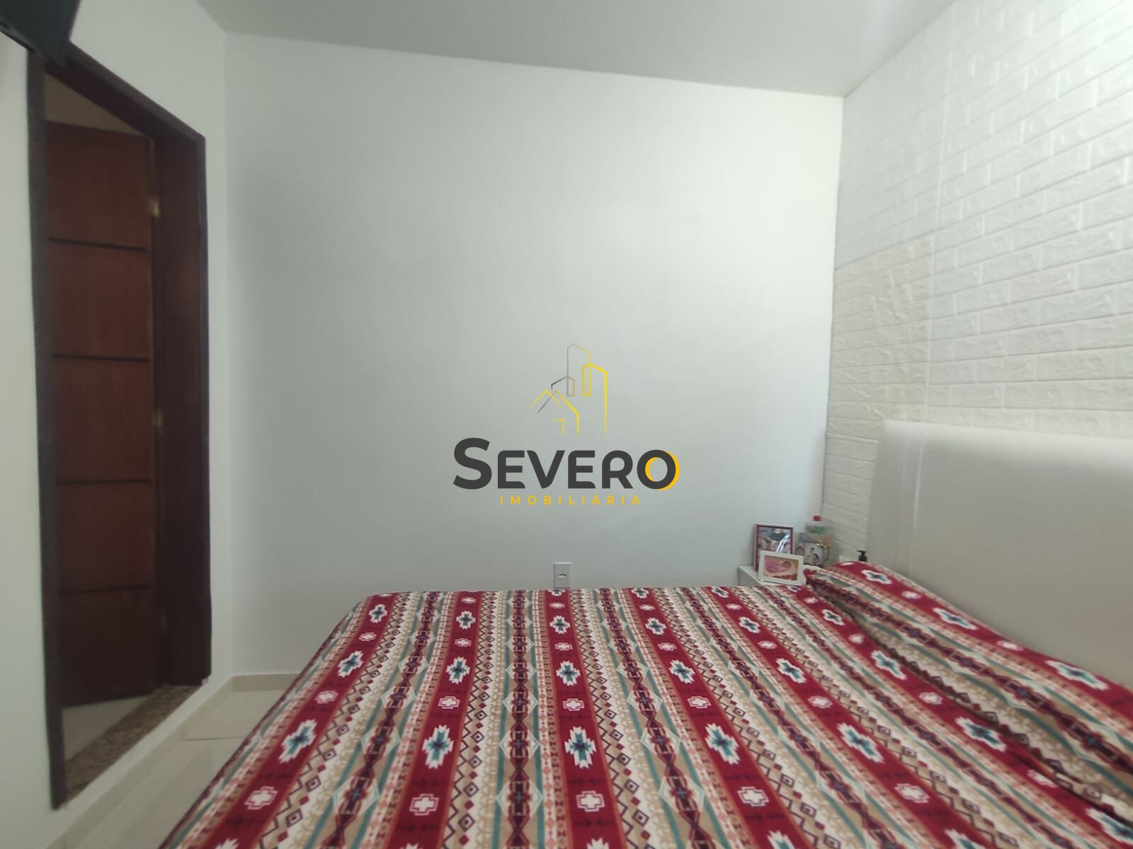 Casa à venda com 3 quartos, 200m² - Foto 7