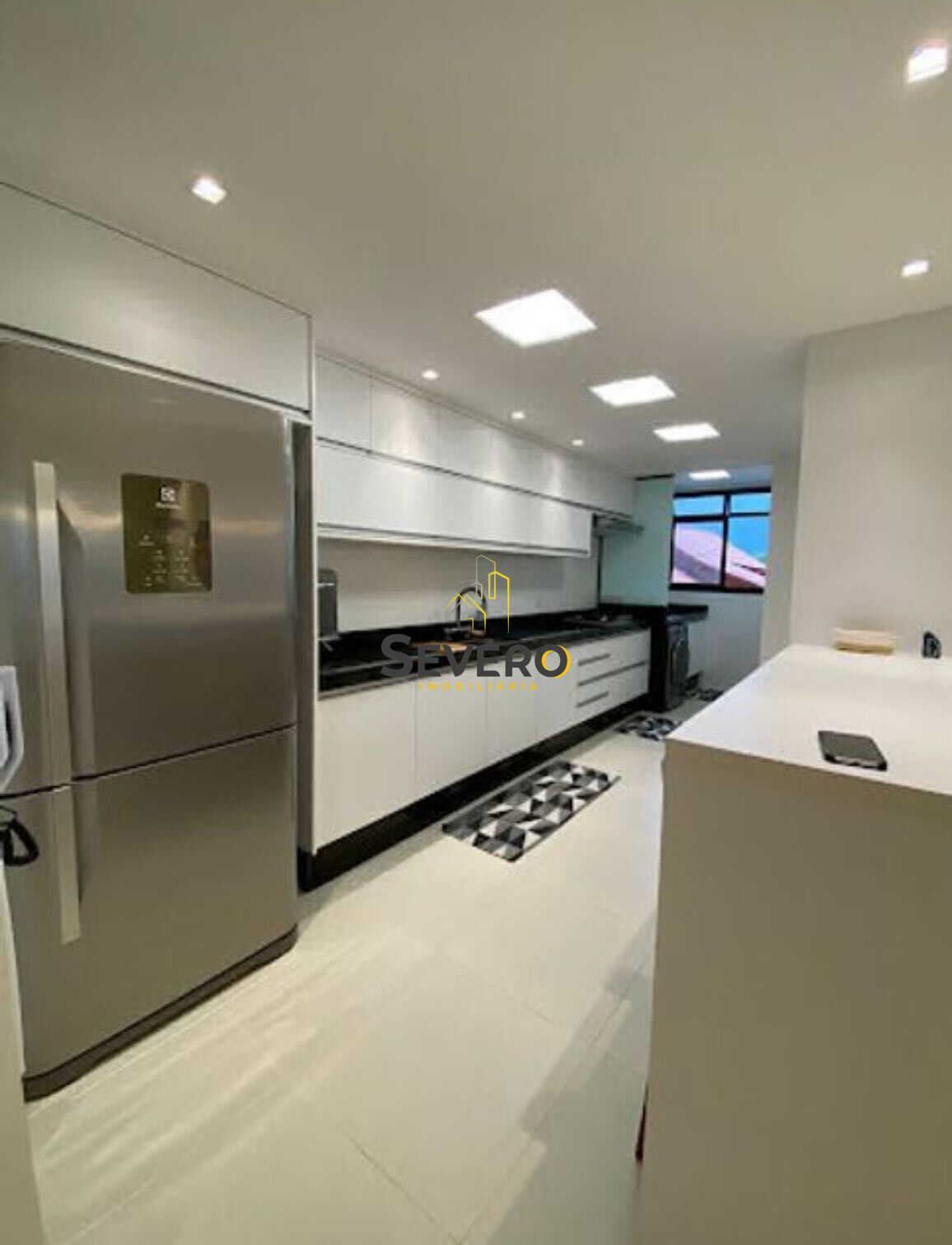 Apartamento à venda com 3 quartos, 111m² - Foto 6