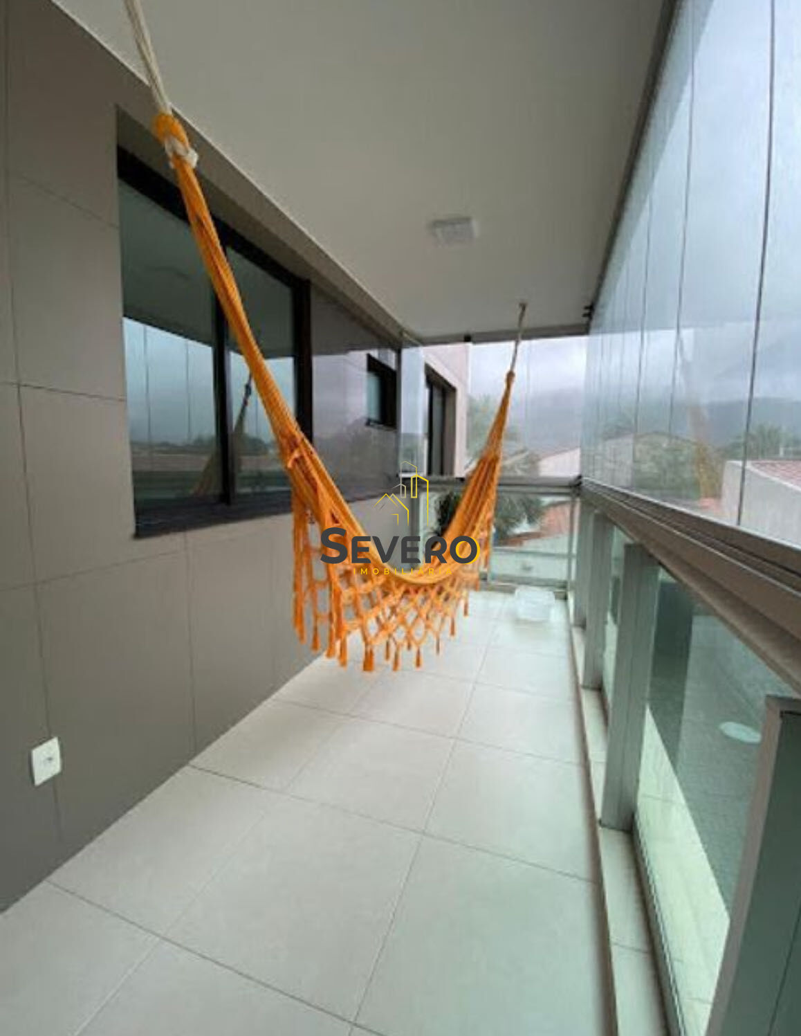 Apartamento à venda com 3 quartos, 111m² - Foto 1