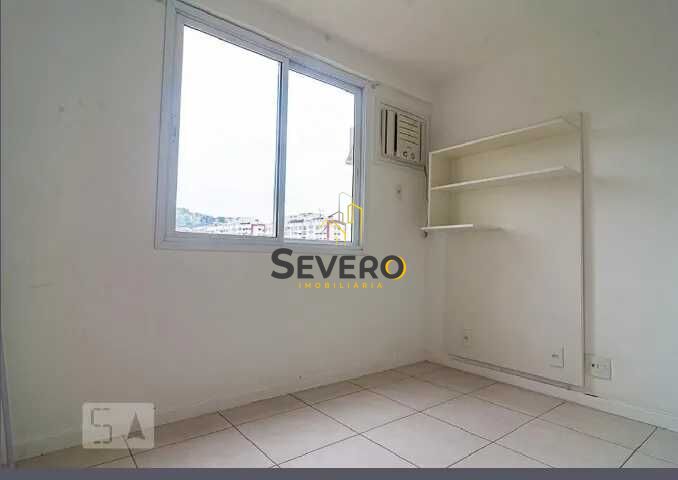 Apartamento à venda com 2 quartos, 65m² - Foto 4