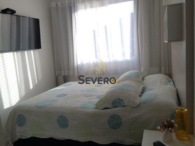 Apartamento à venda com 2 quartos, 60m² - Foto 11