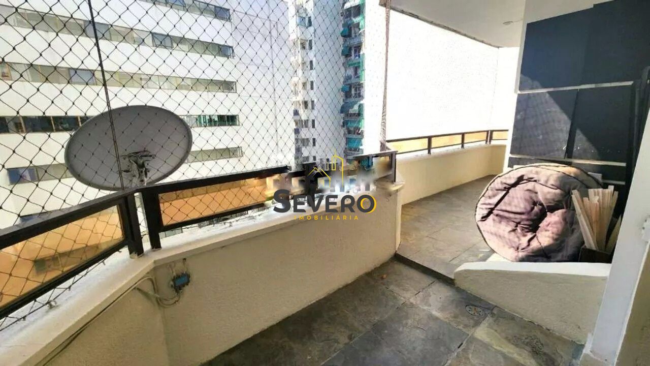 Apartamento à venda com 4 quartos, 207m² - Foto 3