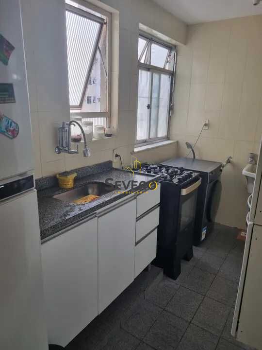 Apartamento à venda com 2 quartos, 64m² - Foto 3