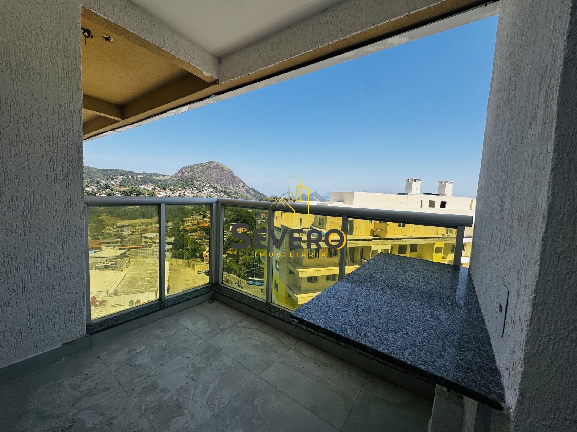 Apartamento à venda com 3 quartos, 82m² - Foto 1