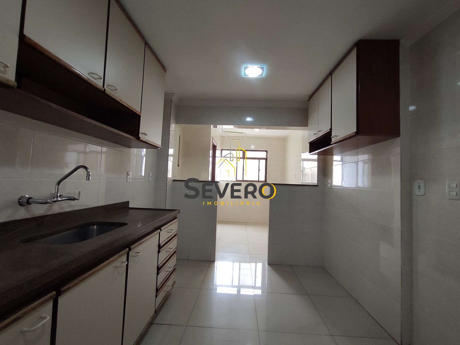 Apartamento à venda com 4 quartos, 180m² - Foto 16