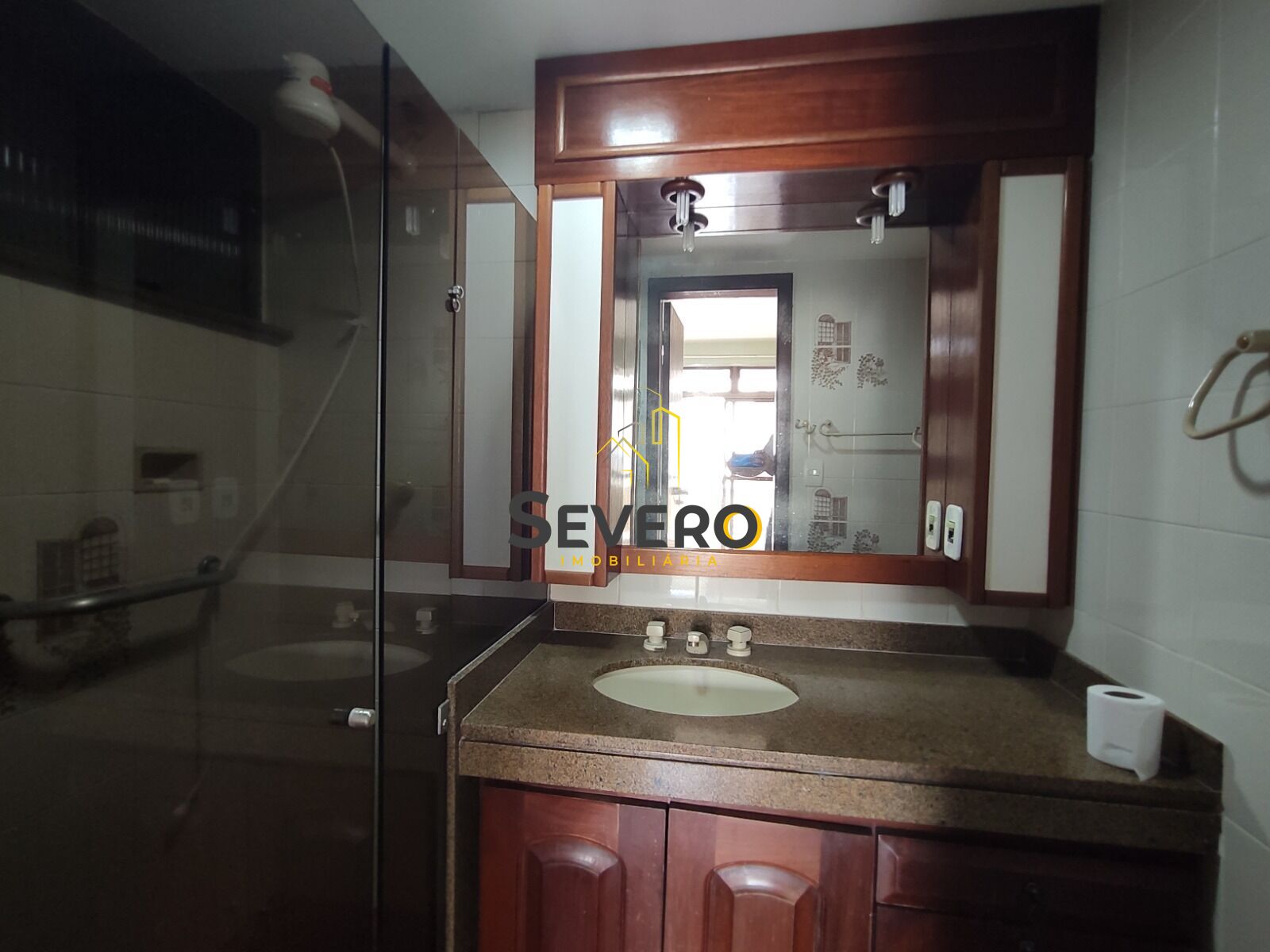 Apartamento à venda com 4 quartos, 180m² - Foto 19