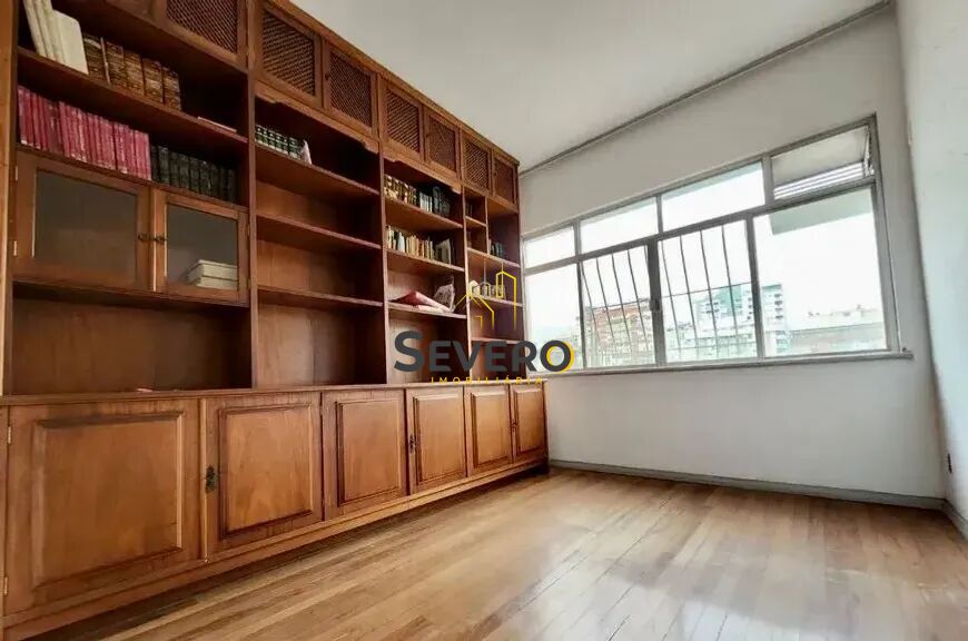 Apartamento à venda com 3 quartos, 130m² - Foto 7