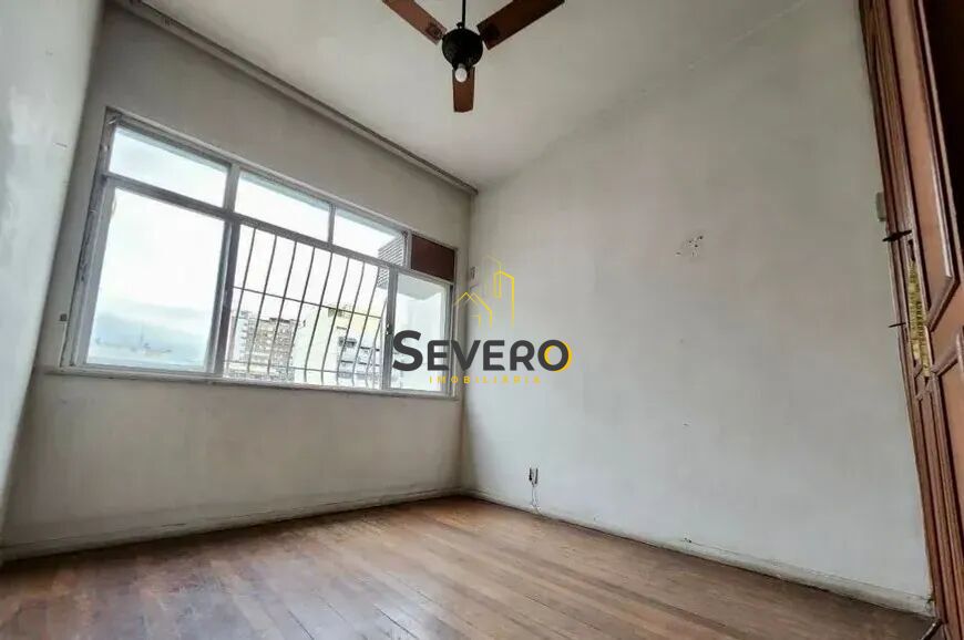 Apartamento à venda com 3 quartos, 130m² - Foto 9