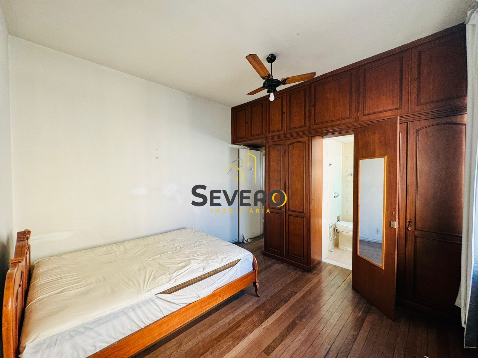 Apartamento à venda com 3 quartos, 130m² - Foto 12