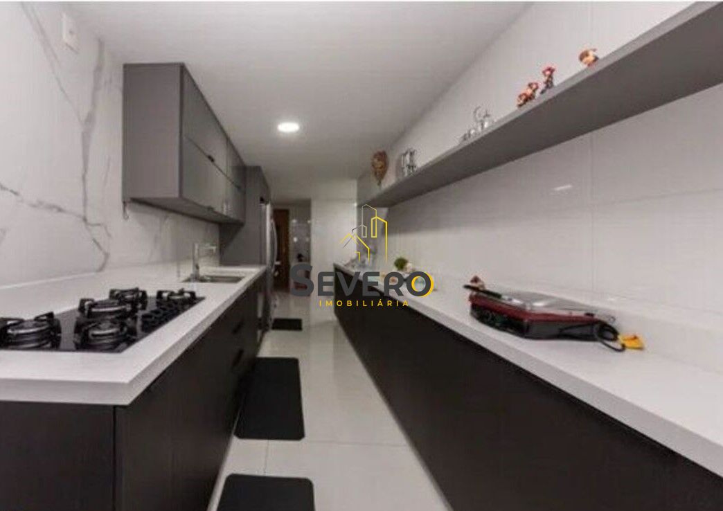 Apartamento à venda com 4 quartos, 189m² - Foto 4