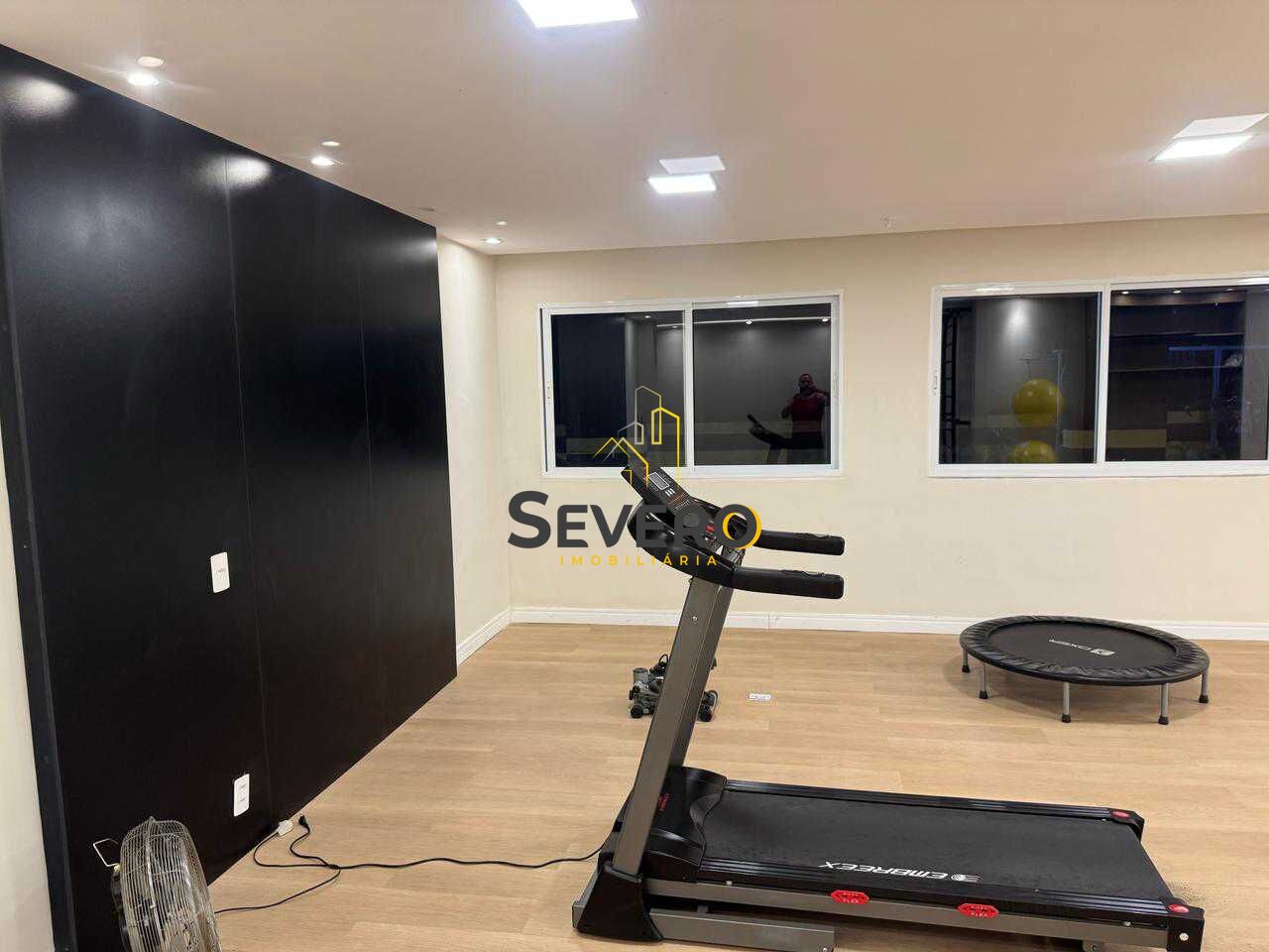 Apartamento à venda com 2 quartos, 65m² - Foto 24