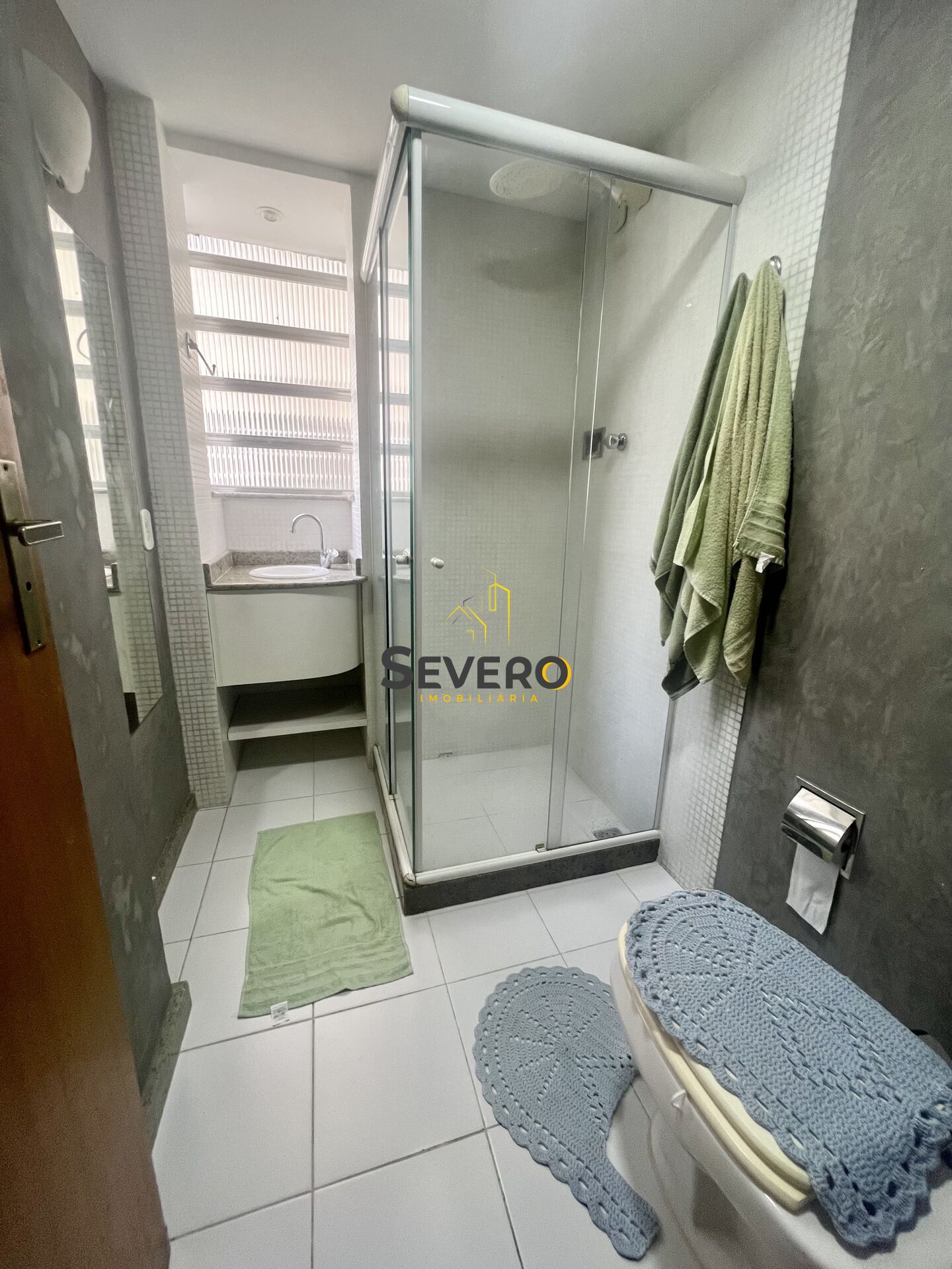 Apartamento à venda com 2 quartos, 70m² - Foto 6