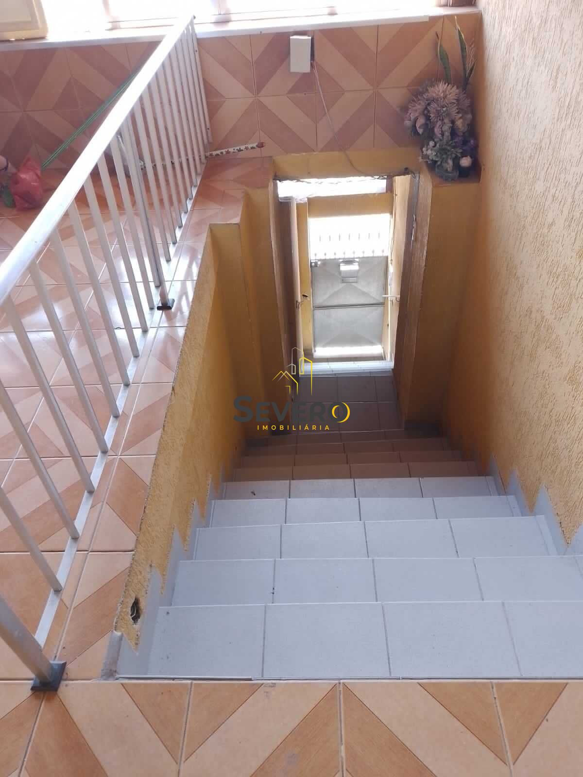 Sobrado à venda com 2 quartos, 120m² - Foto 3