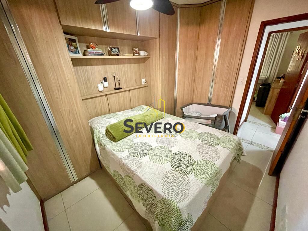 Casa à venda com 2 quartos, 70m² - Foto 12