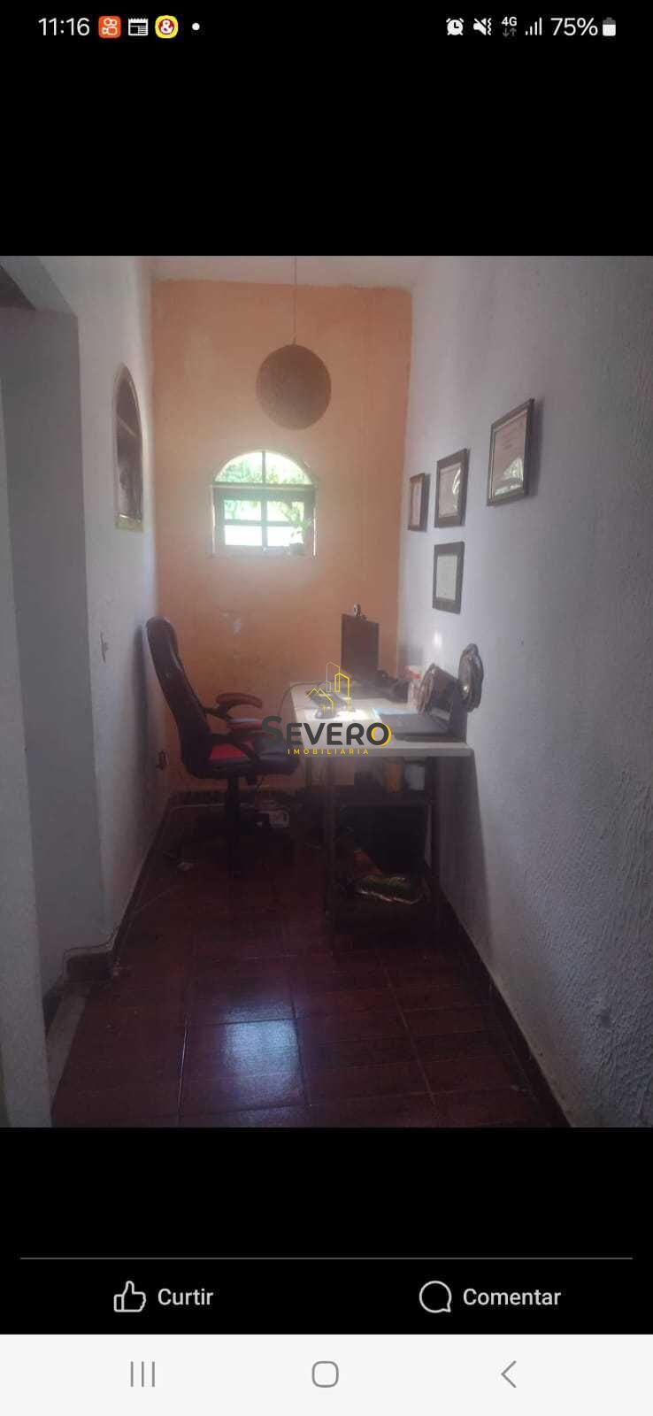 Casa à venda com 4 quartos, 360m² - Foto 17