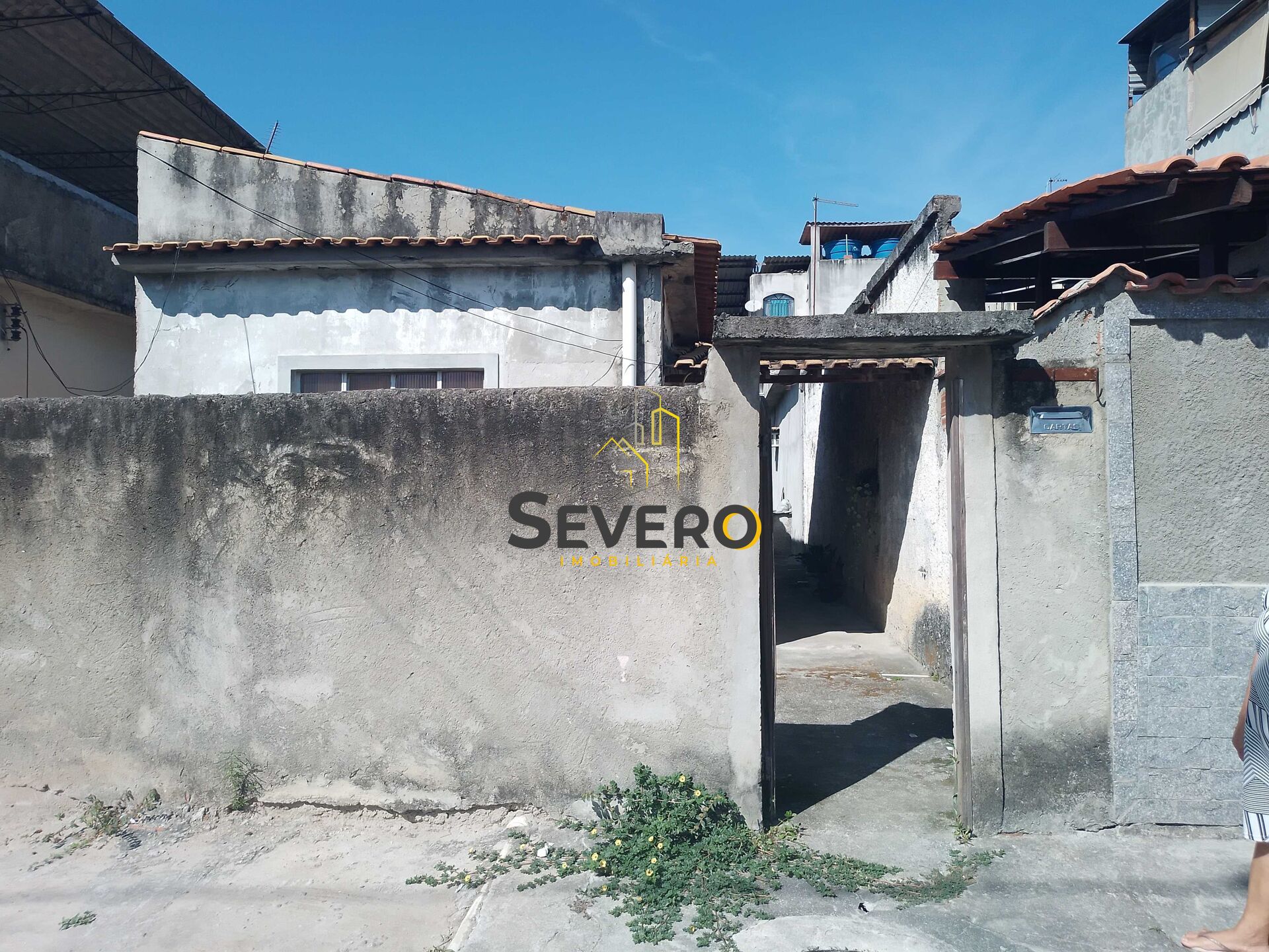 Casa à venda com 1 quarto, 50m² - Foto 1