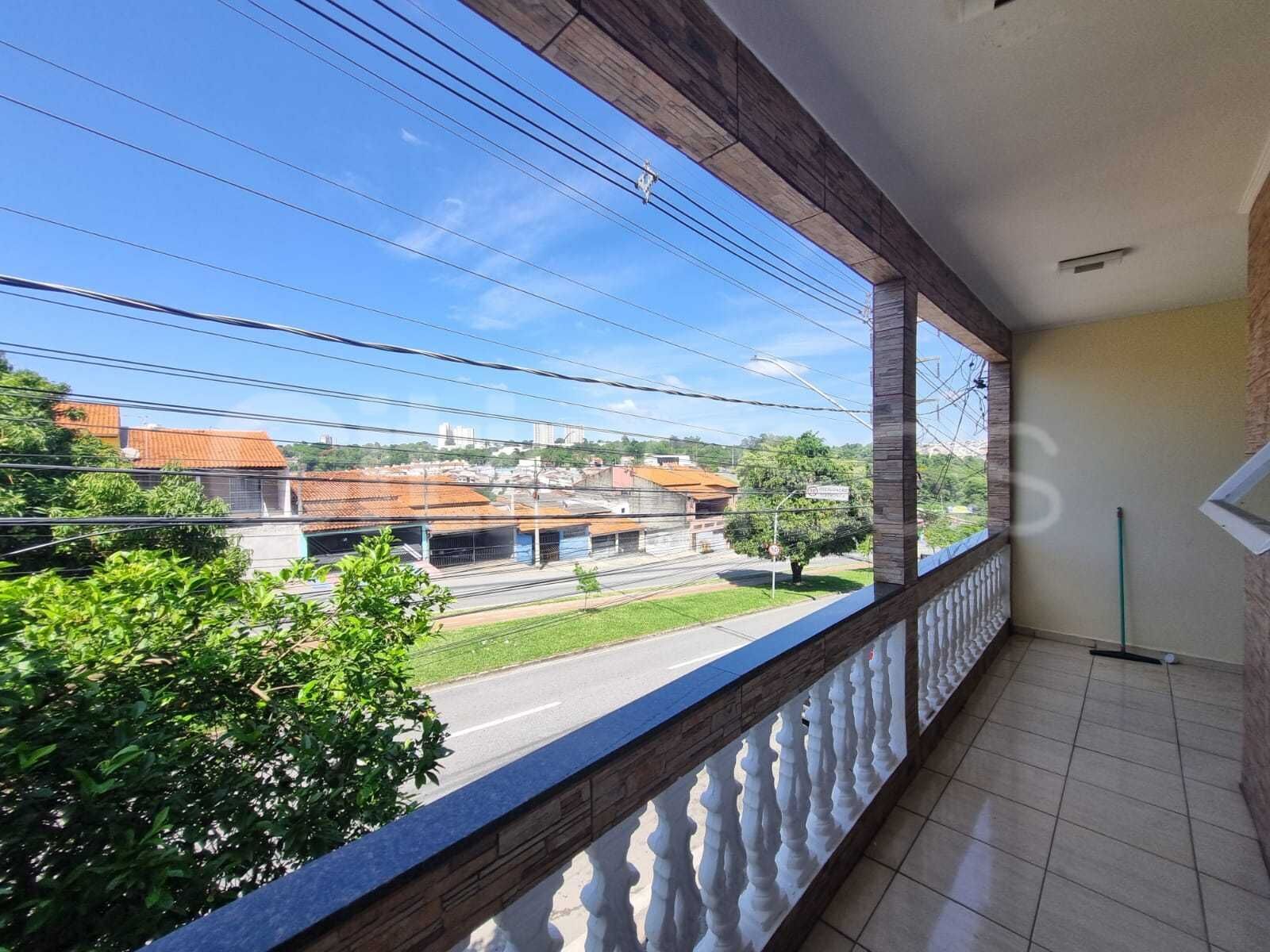 Sobrado à venda no bairro Jardim São Guilherme em Sorocaba/SP