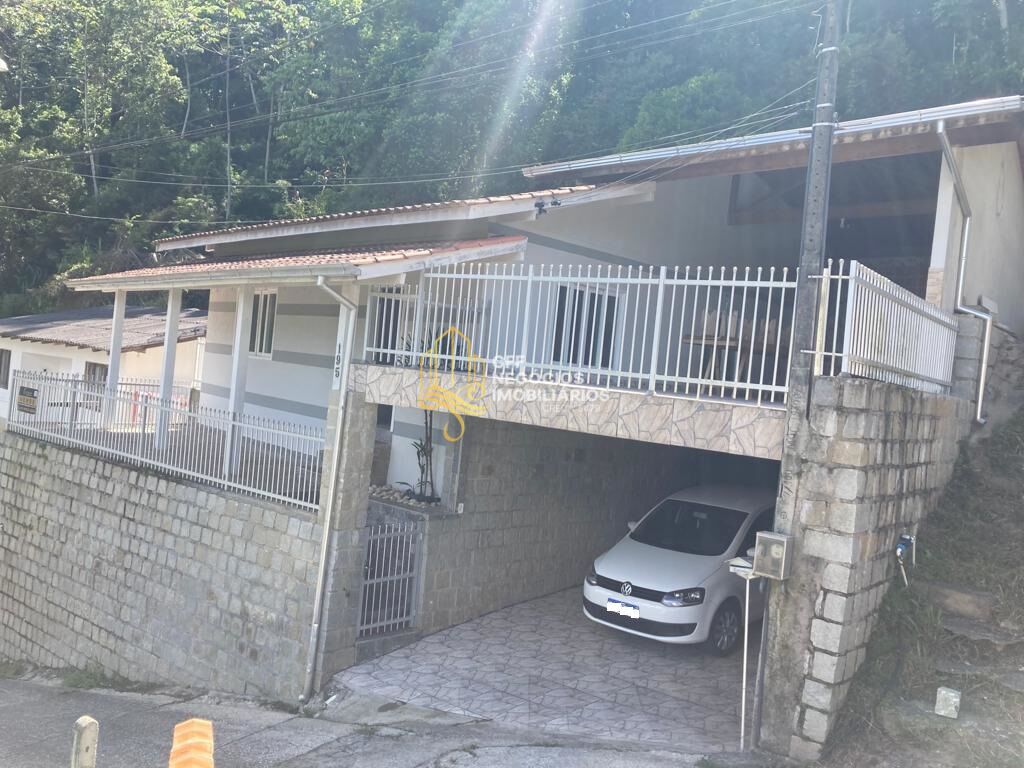 Casa de 2 quartos, 115m² no bairro Primeiro de Maio, em Brusque | Eu Corretor