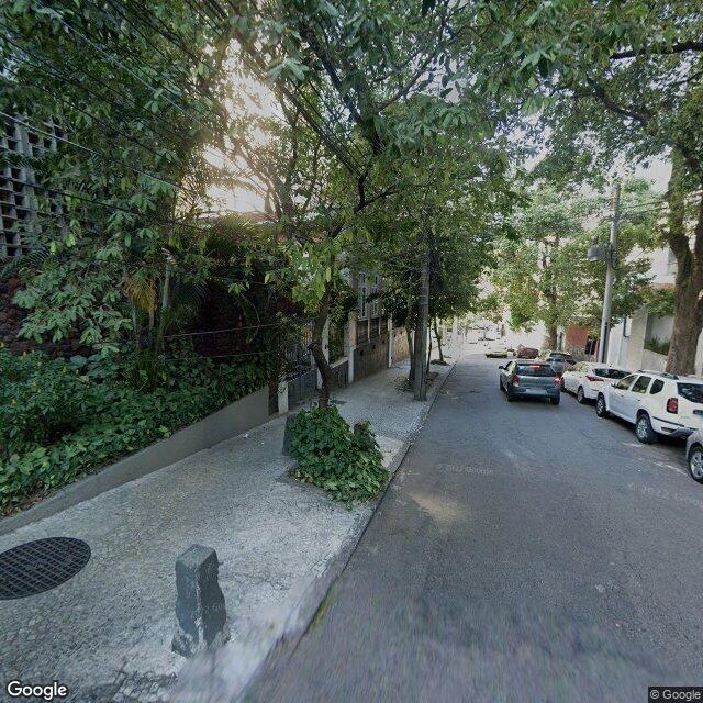 Imagem estática do "Street View" da localização