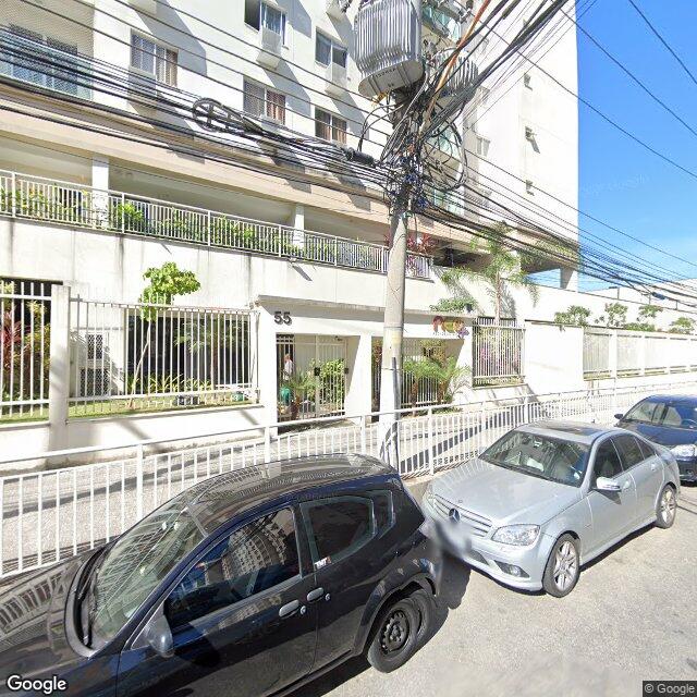 Imagem estática do "Street View" da localização