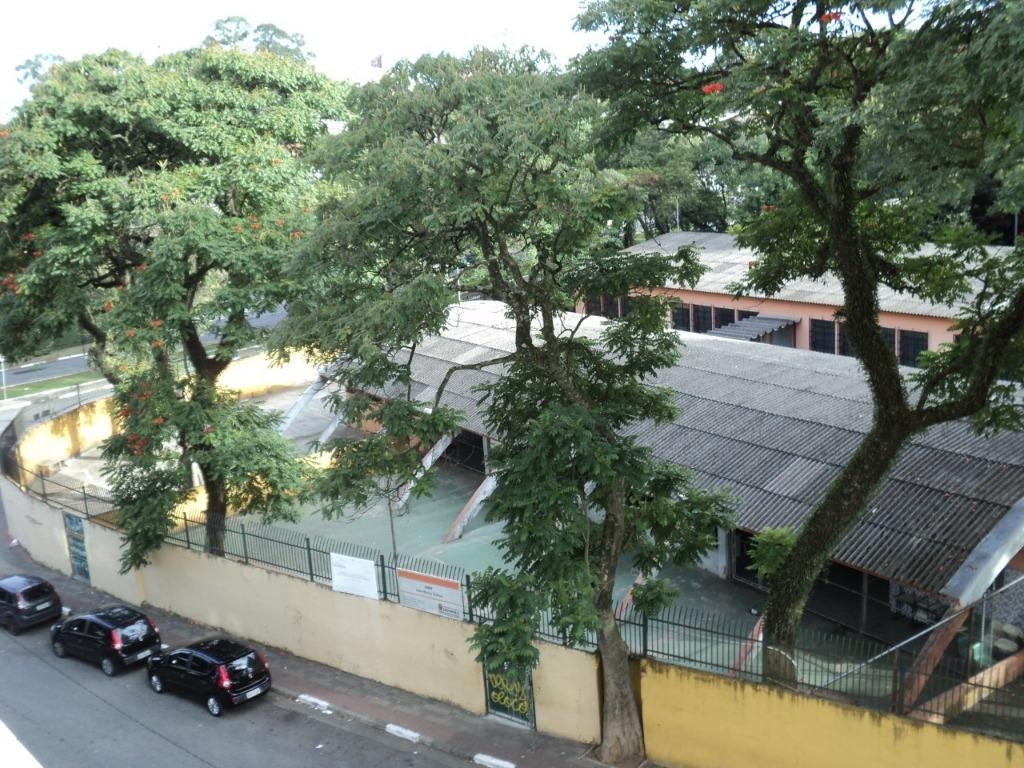 Apartamento à venda com 1 quarto, 39m² - Foto 19