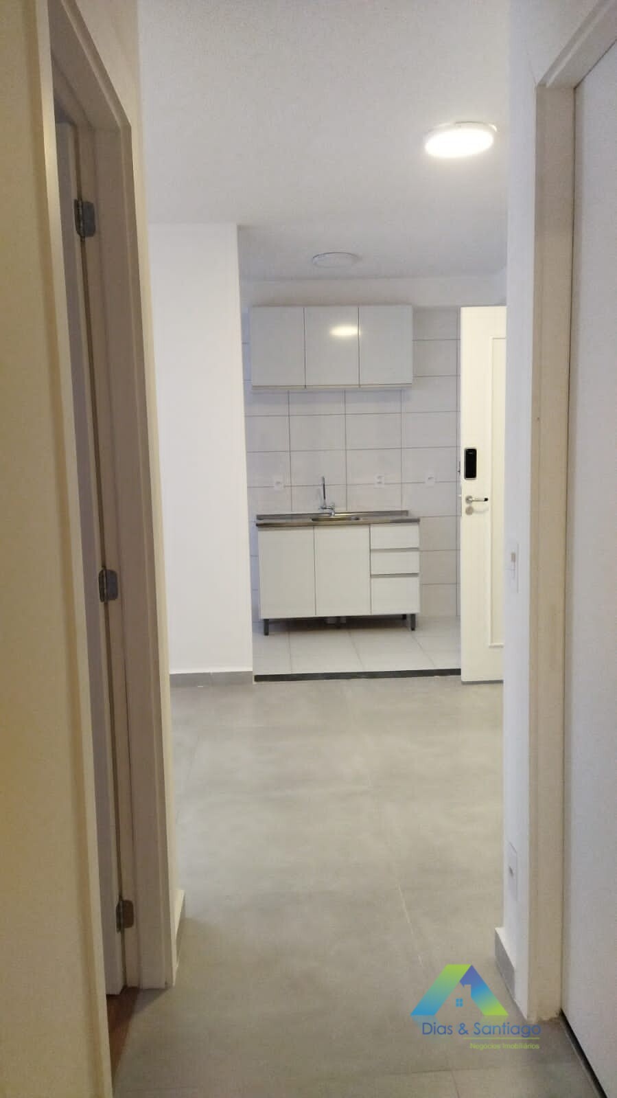 Apartamento à venda com 2 quartos, 41m² - Foto 1