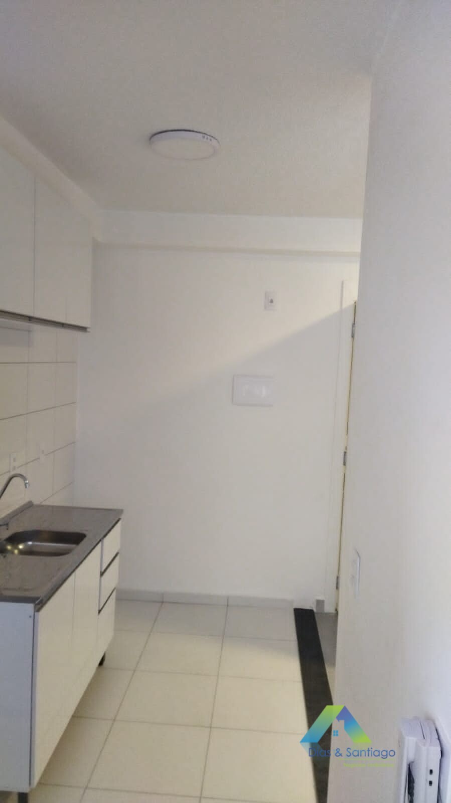 Apartamento à venda com 2 quartos, 41m² - Foto 2