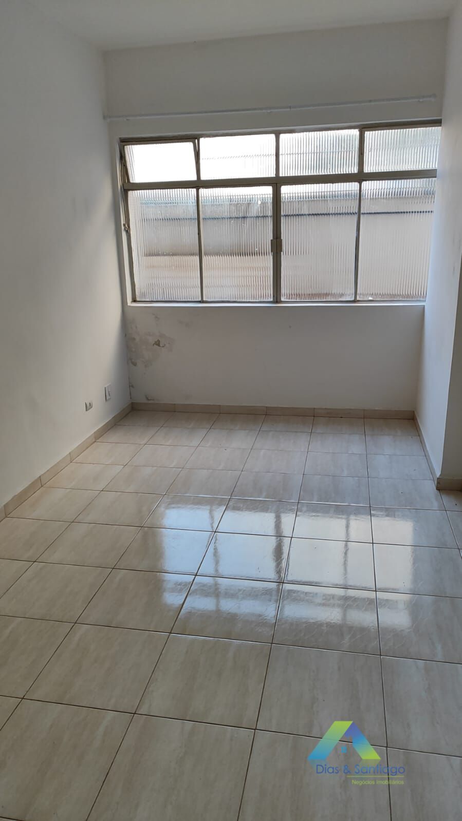 Apartamento à venda com 1 quarto, 27m² - Foto 1