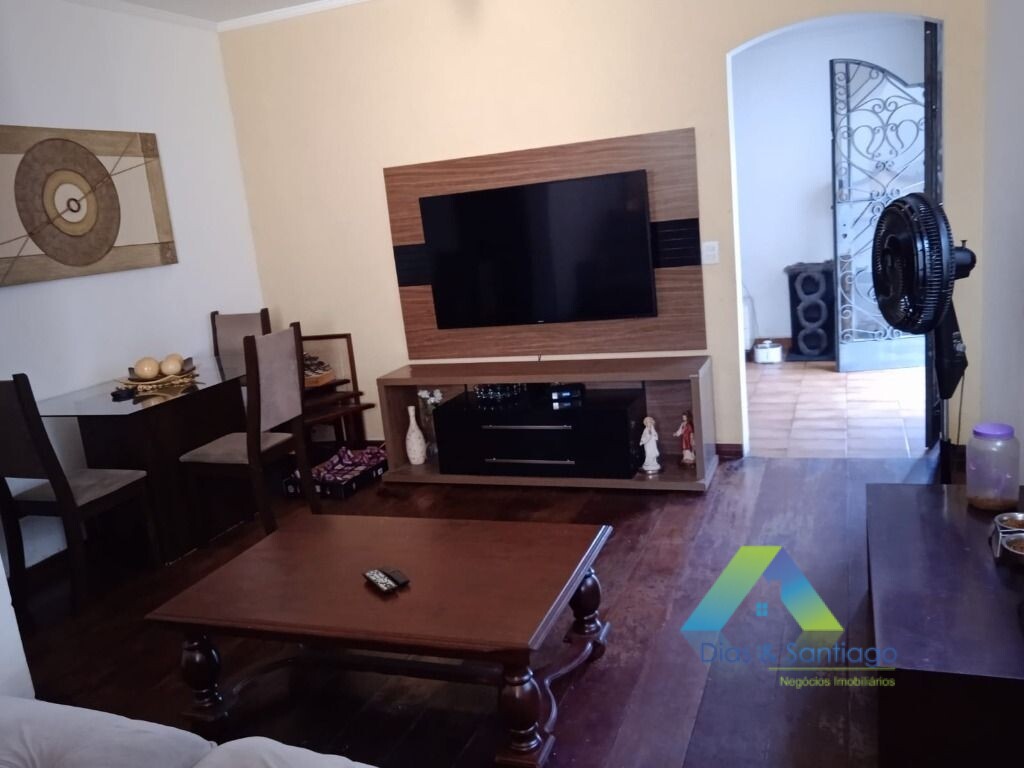 Sobrado à venda com 3 quartos, 260m² - Foto 1