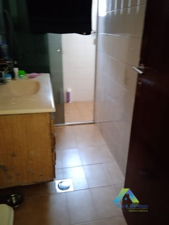 Sobrado à venda com 3 quartos, 260m² - Foto 11