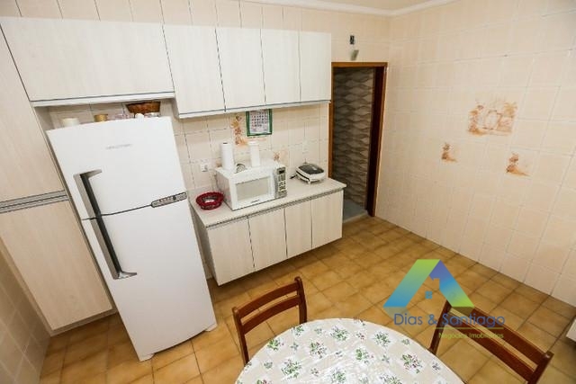 Sobrado à venda com 4 quartos, 200m² - Foto 12