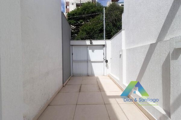 Sobrado à venda com 3 quartos, 196m² - Foto 45