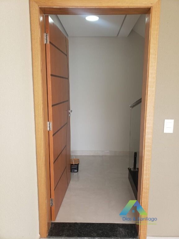 Sobrado à venda com 3 quartos, 201m² - Foto 19