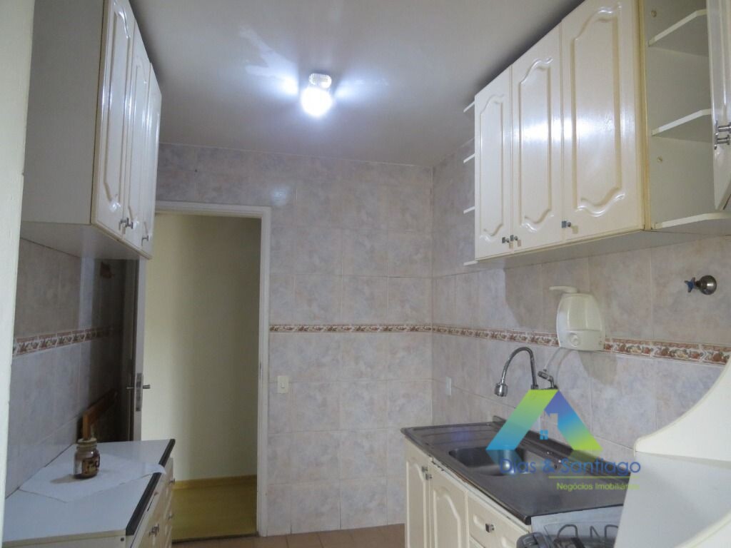 Apartamento à venda com 3 quartos, 70m² - Foto 9