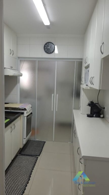 Apartamento à venda com 3 quartos, 76m² - Foto 5