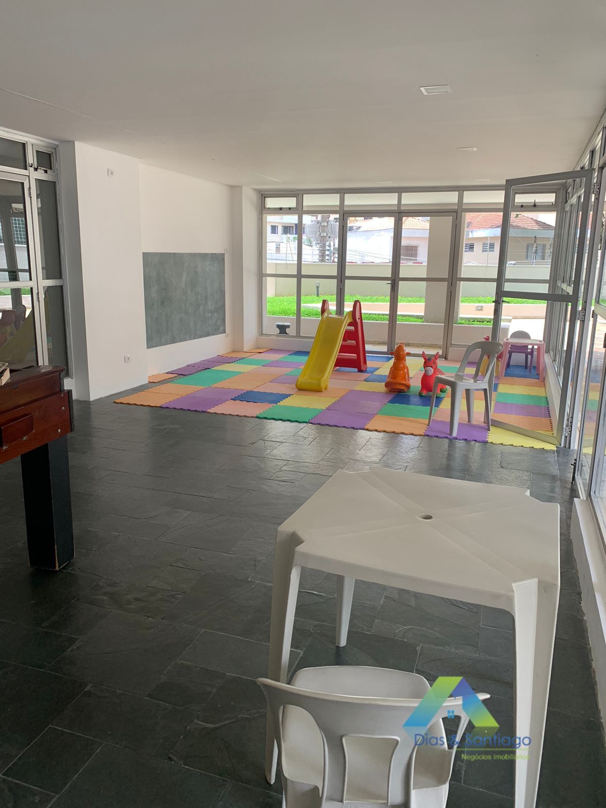 Apartamento à venda com 2 quartos, 53m² - Foto 14