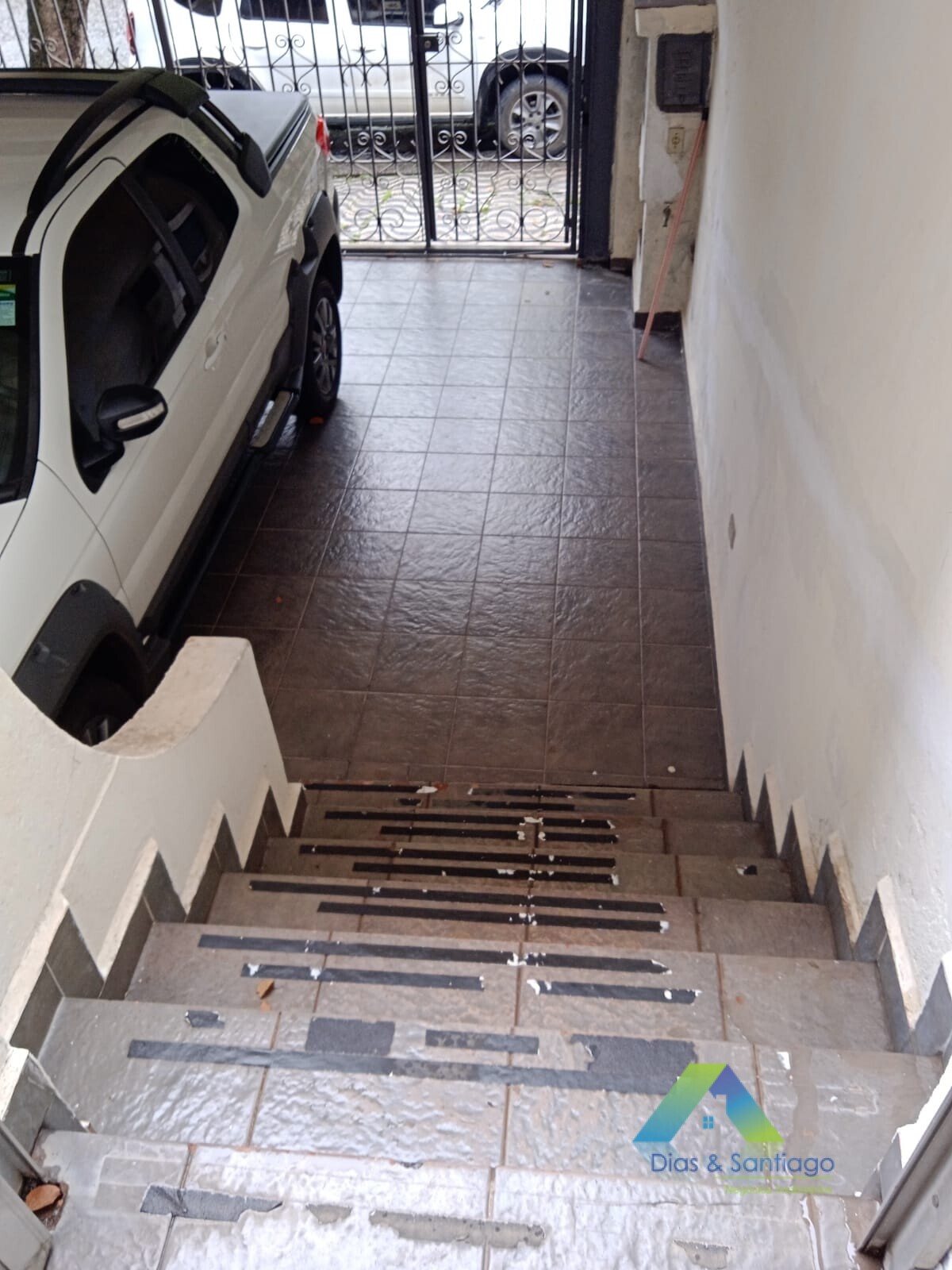 Sobrado à venda com 3 quartos, 190m² - Foto 2