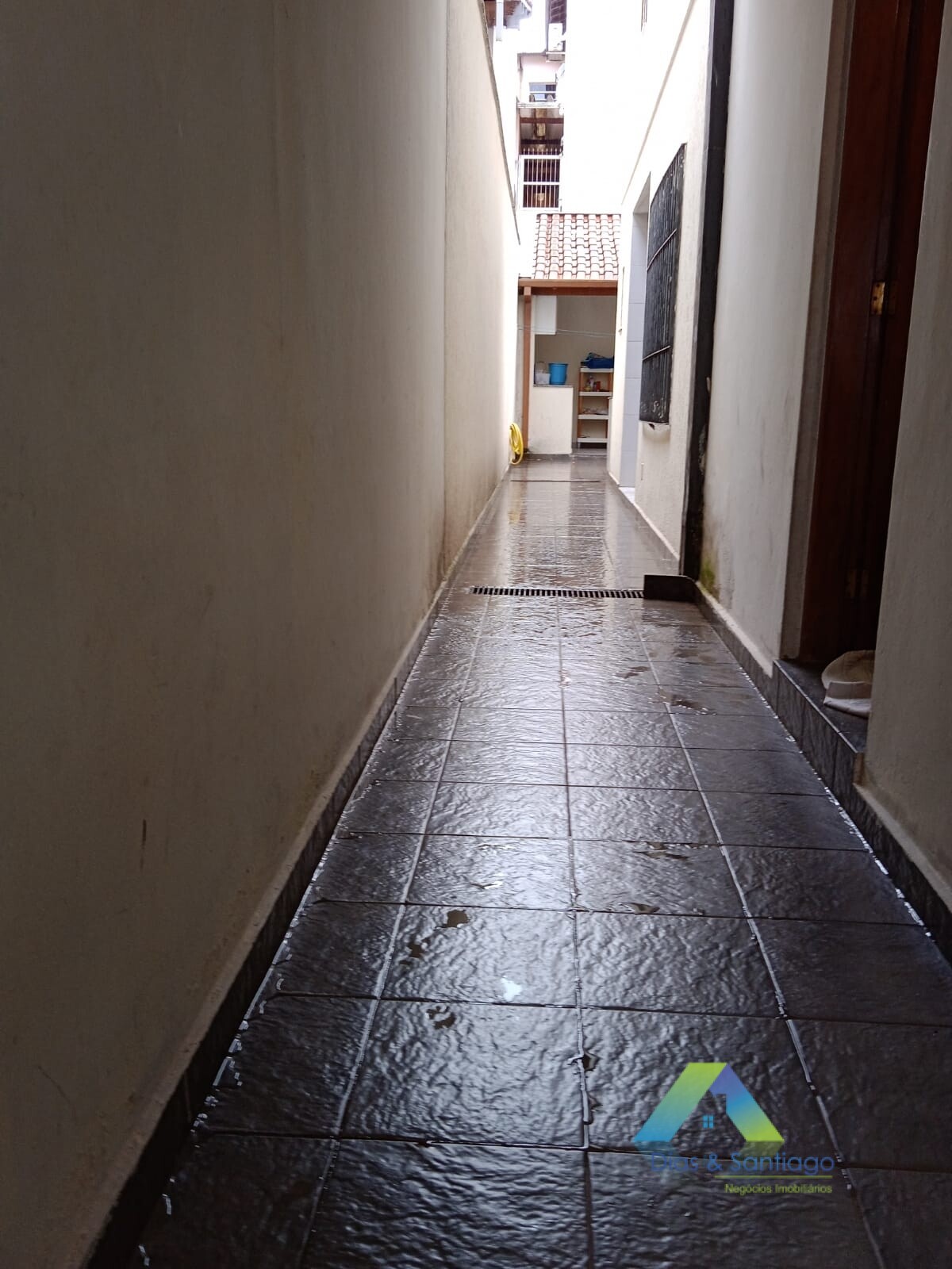 Sobrado à venda com 3 quartos, 190m² - Foto 4