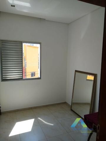 Sobrado para alugar com 3 quartos, 180m² - Foto 13