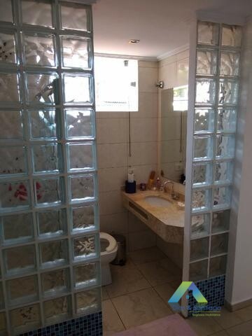 Sobrado para alugar com 3 quartos, 180m² - Foto 9