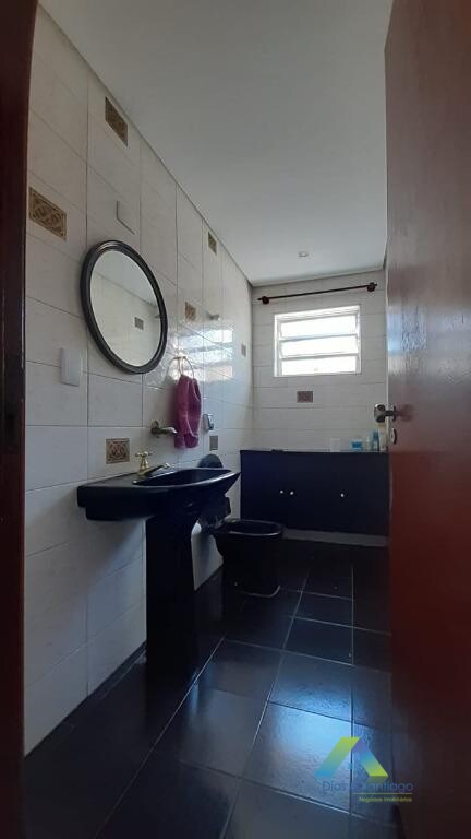 Sobrado para alugar com 3 quartos, 180m² - Foto 24