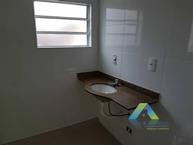 Casa à venda com 4 quartos, 184m² - Foto 15